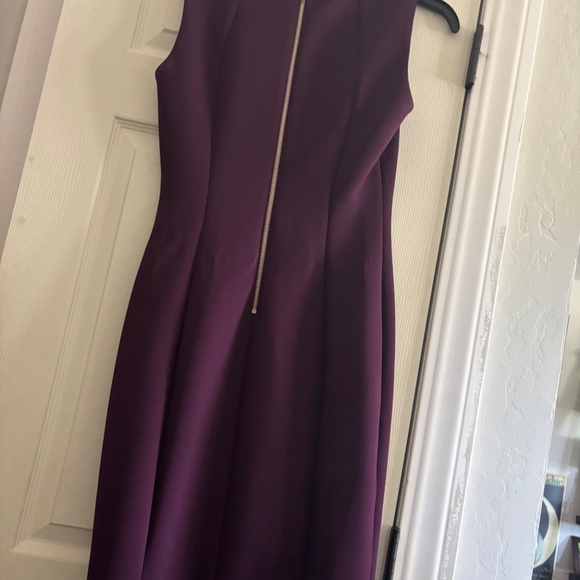 Calvin Klein Deep Purple Scuba Sheath Dress Size 6 – Worn Once (Original Retail - Picture 4 of 5
